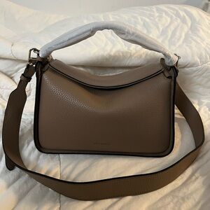 The horse Clementine Bag taupe